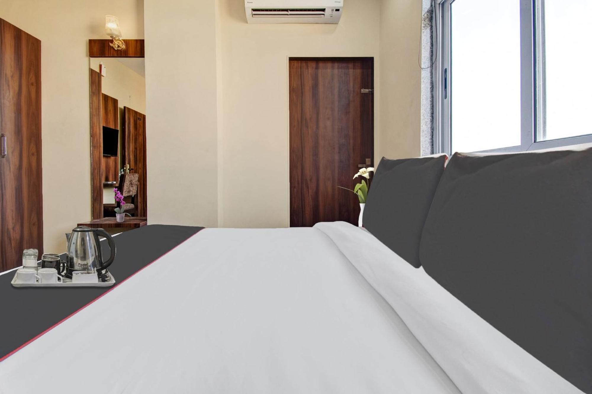 Hotel Ratan Palace By Select Džajpur Exteriér fotografie