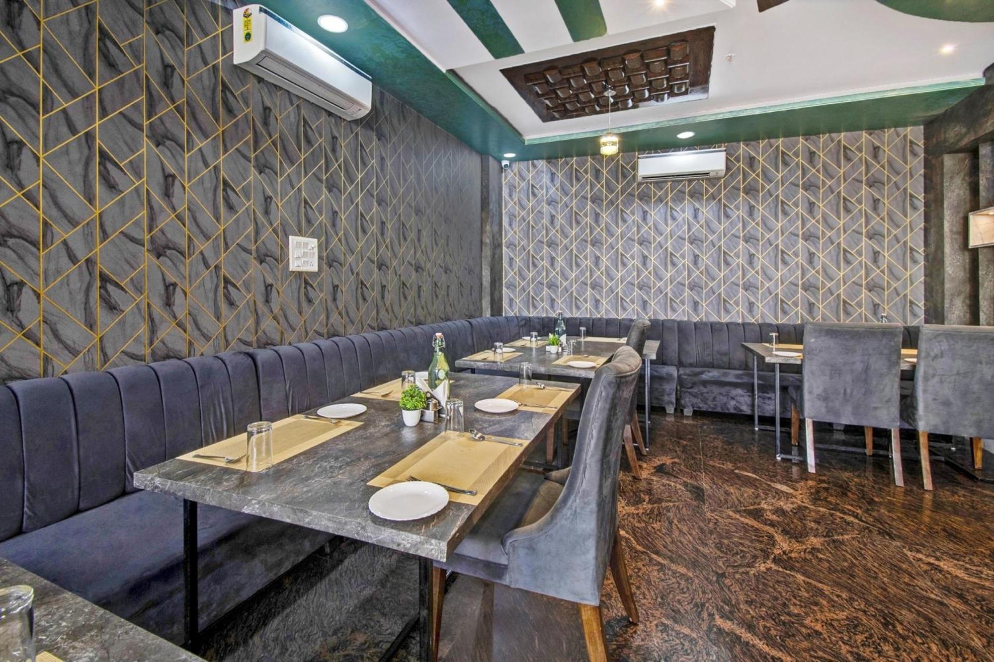 Hotel Ratan Palace By Select Džajpur Exteriér fotografie